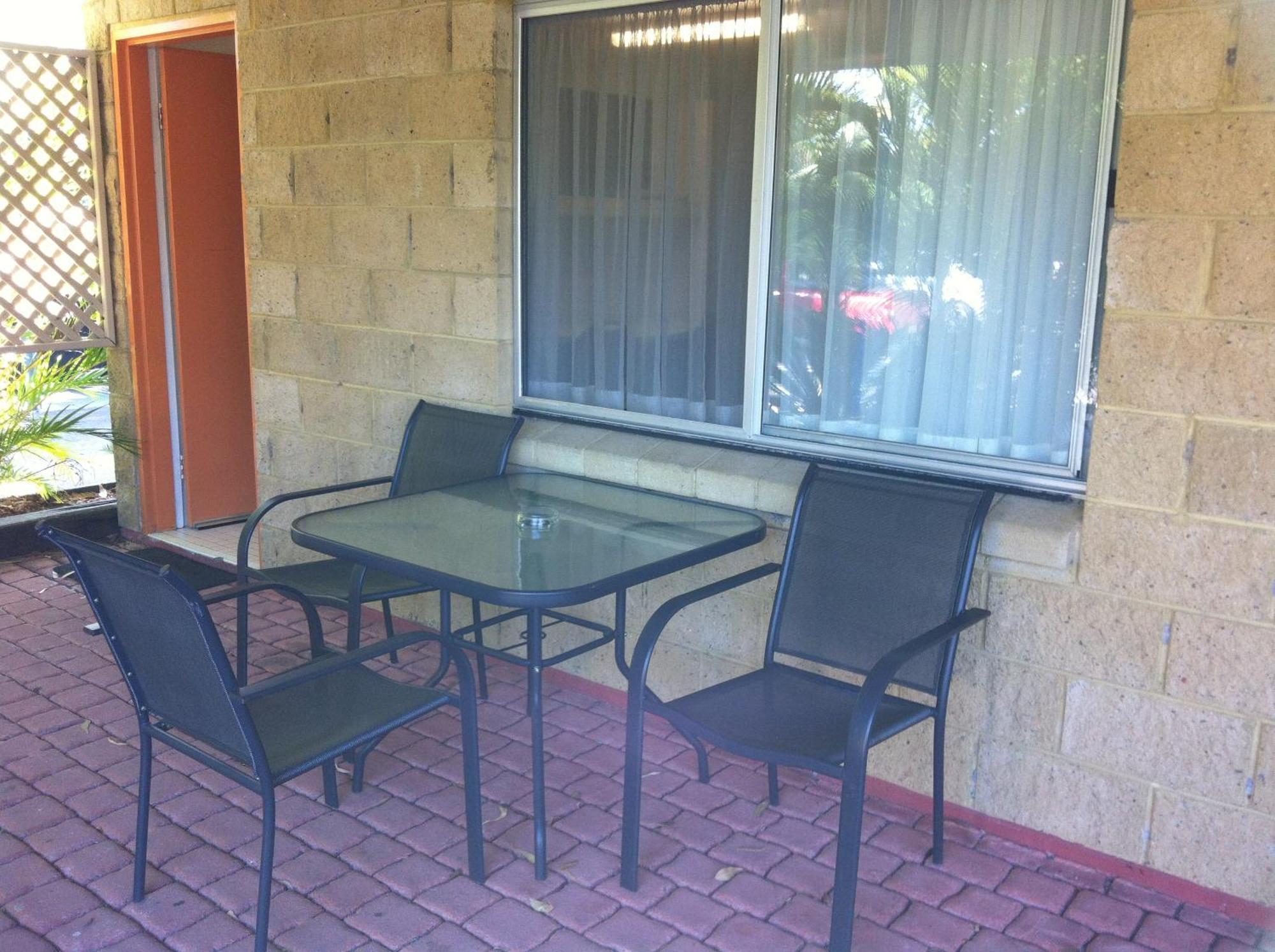 Mango Tree Motel Агнес-Уотер Экстерьер фото